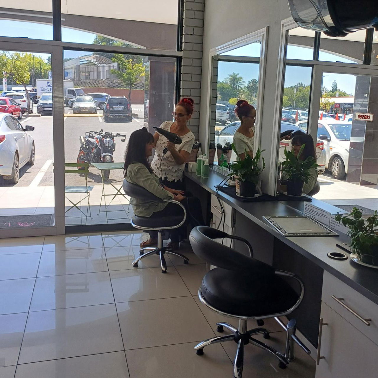 _0000_20240208_102118